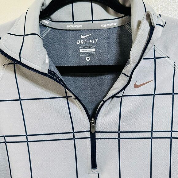 Nike Running Dri-Fit Women's 1/4 Zip  Sz M Long Sleeve Pullover Jacket Geometric - Picture 3 of 6